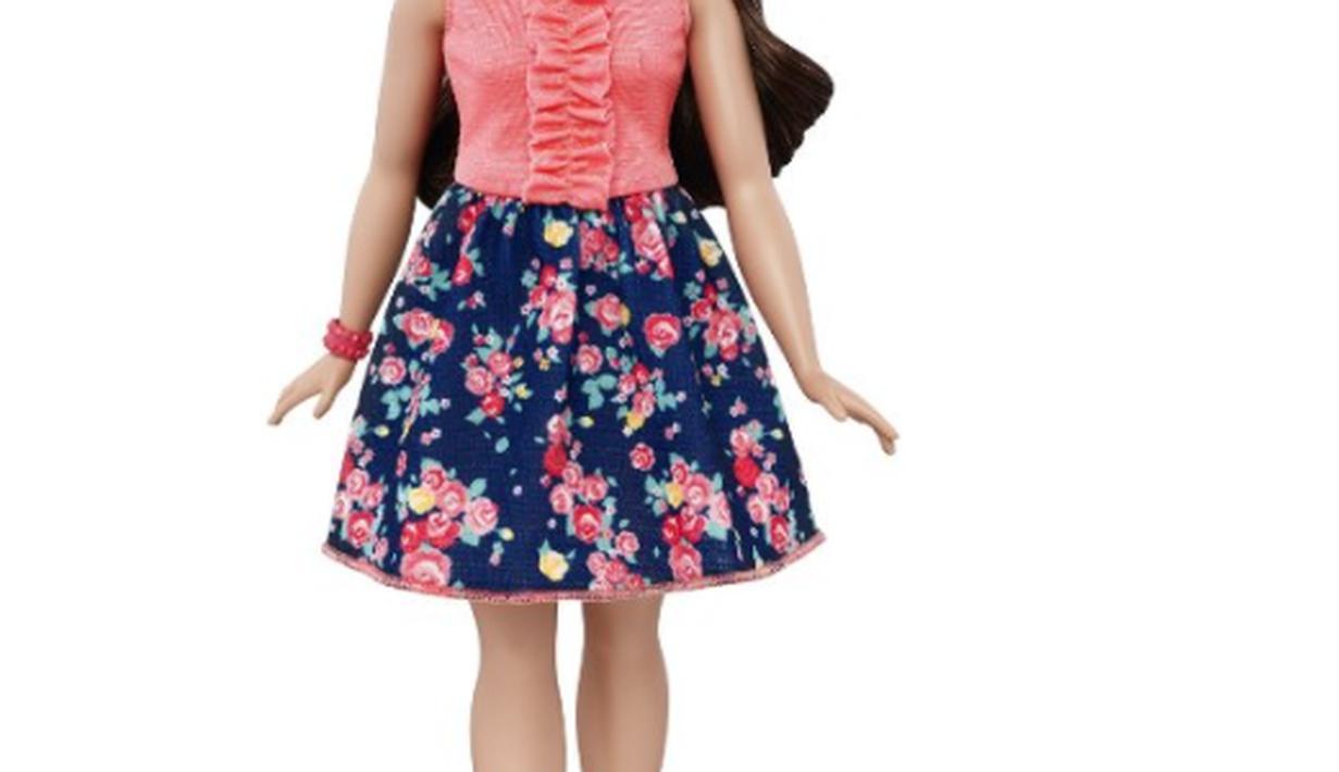 7 Boneka Ini Menunjukkan Kalau Barbie Tak Selalu Putih Langsing