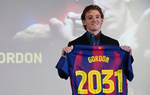 Anthony Gordon Bongkar Bedanya Premier League dan LaLiga