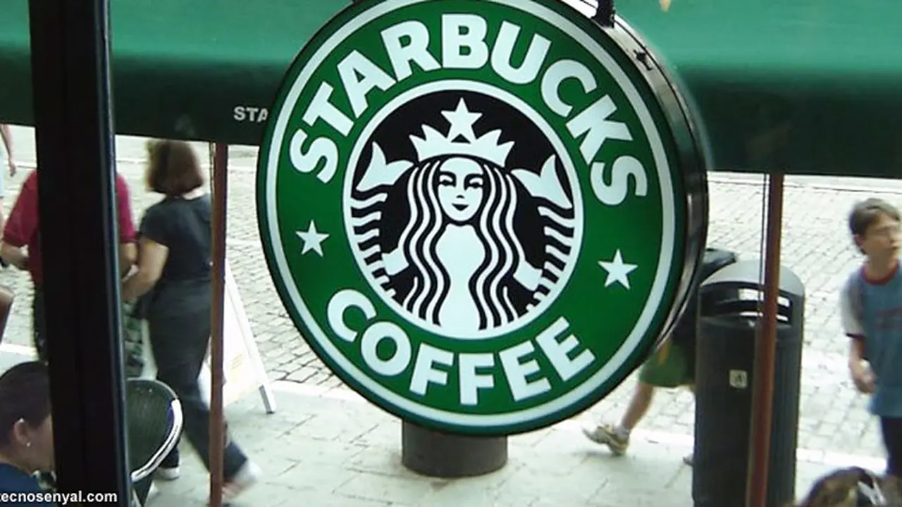 starbucks-130405b.jpg