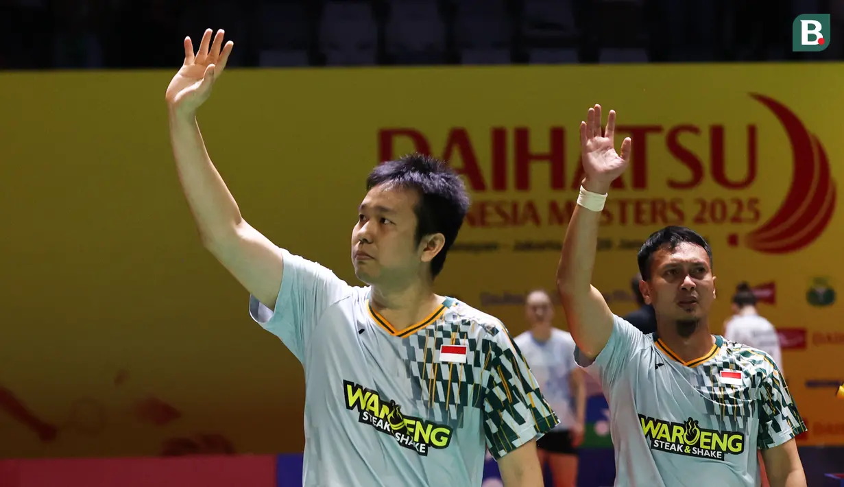 Pasangan berjuluk The Daddies itu takluk di wakil Malaysia, Junaidi Arif/Roy King Yap dengan skor 13-21 dan 14-21. (Bola.com/Abdul Aziz)