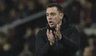 Setelah pembicaraan lebih lanjut dengan petinggi Barcelona, Xavi memutuskan pada 25 April 2024 untuk bertahan hingga masa kerjanya berakhir. (LLUIS GENE / AFP)