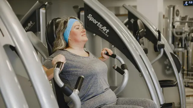 Emak-Emak Nge Gym