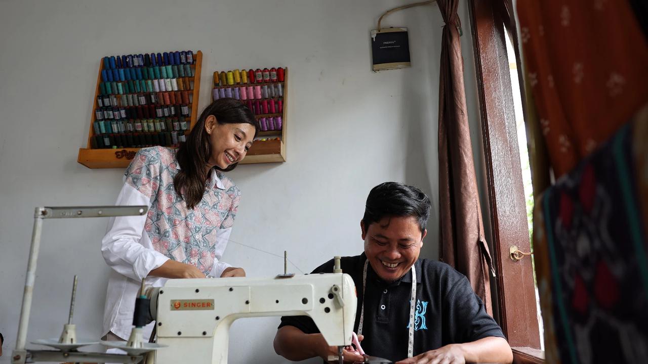 Kain Indonesia by Shifara Tawarkan Office Wear Modern Bernuansa Wastra