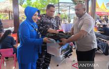 Jelang HUT ke-80 TNI, Kodaeral X Jayapura Gelar Baksos dan Beri 500 Paket Sembako, Dekatkan Diri dengan Masyarakat