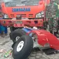 Puing-puing berupa roda pesawat MAF type Kodiak PK-MC K-100 jatuh dan tenggelam di Danau Sentani, Kabupaten Jayapura. (Liputan6.com/SAR Jayapura/Katharina Janur)