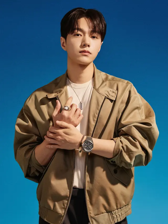 Kim Myung Soo (L) sebagai Friend of Fossil. Dok. Fossil