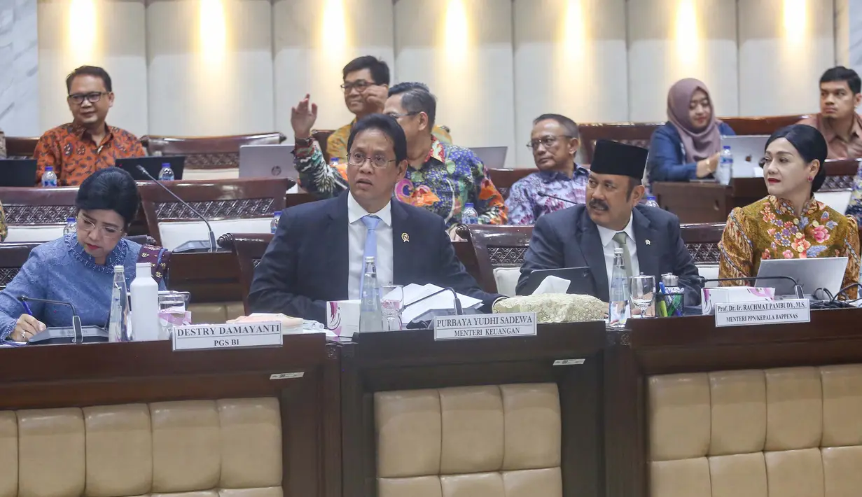 Menkeu Purbaya Yudhi Sadewa saat mengikuti rapat kerja dengan Komisi XI DPR RI terkait asumsi dasar RAPBN 2027 di Kompleks Parlemen, Senayan, Jakarta, Rabu, 2 September 2026. (KLY/ Arie Basuki)