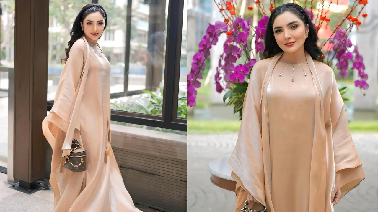 Potret Ashanty Pakai Kaftan Satin