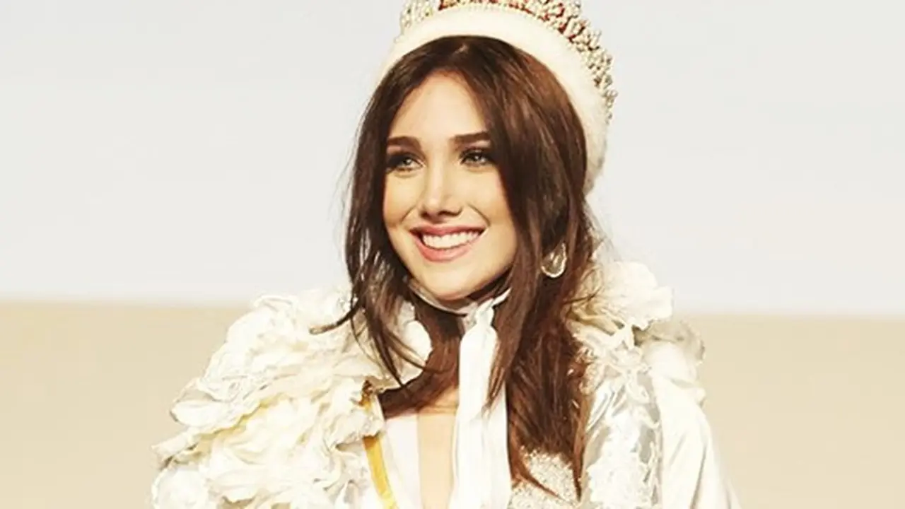 Foto: copyright instagram/missintertanitonalofficial