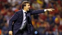 Performa apik Lopetegui selama menangani timnas Spanyol menjadi alasan Real Madrid tertarik mengamankan jasanya. (AP/Alberto Saiz)
