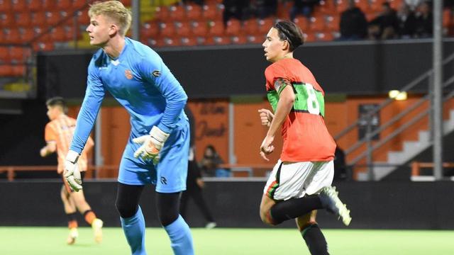 Dion Markx bersama tim muda NEC Nijmegen