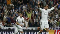 Bintang Real Madrid Cristiano Ronaldo tidak merayakan golnya ke gawang mantan klubnya, Sporting CP, pada laga perdana penyisihan Grup F Liga Champions di Santiago Bernabeu, Kamis (15/9/2016). (REUTERS/Juan Medina)