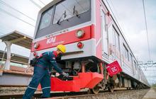 Tahukah Anda? 102 Rangkaian KAI Commuter Siap Layani Nataru, Ini Detail Perawatan Ekstensifnya!