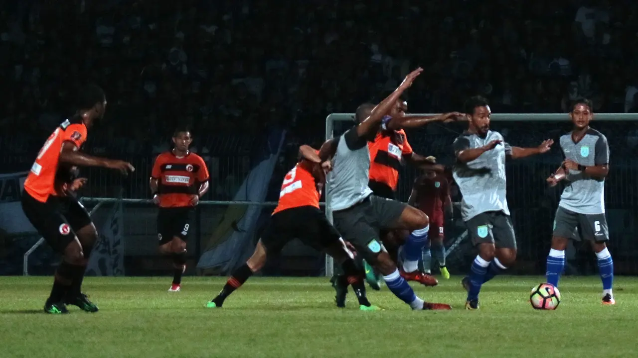 Persela Vs Perseru