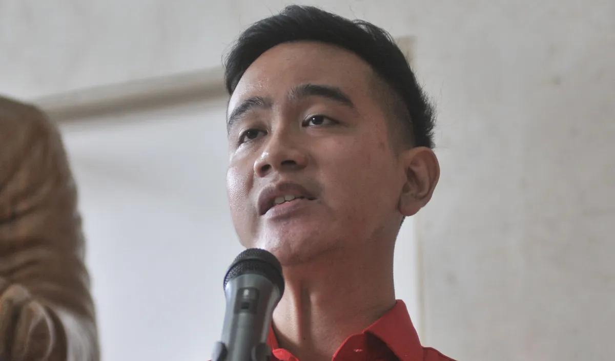 Selain sosoknya yang mewakili anak muda, Gibran adalah putra Presiden Joko Widodo.&nbsp;<br>