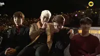 Seungri Big Bang Duduk di Pangkuan Sehun EXO Terus Bikin Heboh