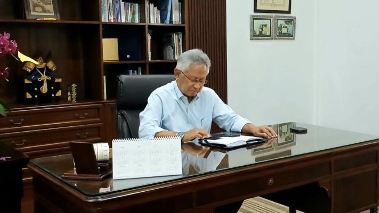 Menteri Satryo Tegaskan Tak Pernah Pecat Pegawai Kemendiktisaintek, tapi Mutasi Sesuai Kemampuan