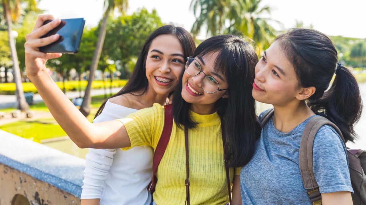 Trik Bikin Penampilan Holiday Ready, 3 Produk MAJIKA Ini Wajib Ada di Tas Selama Liburan