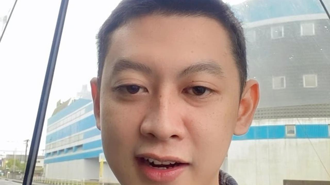 Konten-konten Eri Pras yang diunggah sekitar pertengahan tahun 2023 lalu memperlihatkan kesehariannya sebagai warga Indonesia yang tinggal di Jepang.<br>