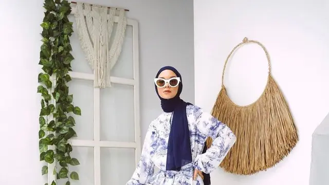 9 Warna Hijab yang Wajib Dimiliki Hijabers, Sudah Punya?