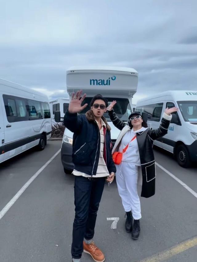 7 Potret Liburan Felicya Angelista dan Caesar Hito di Selandia Baru Naik Campervan