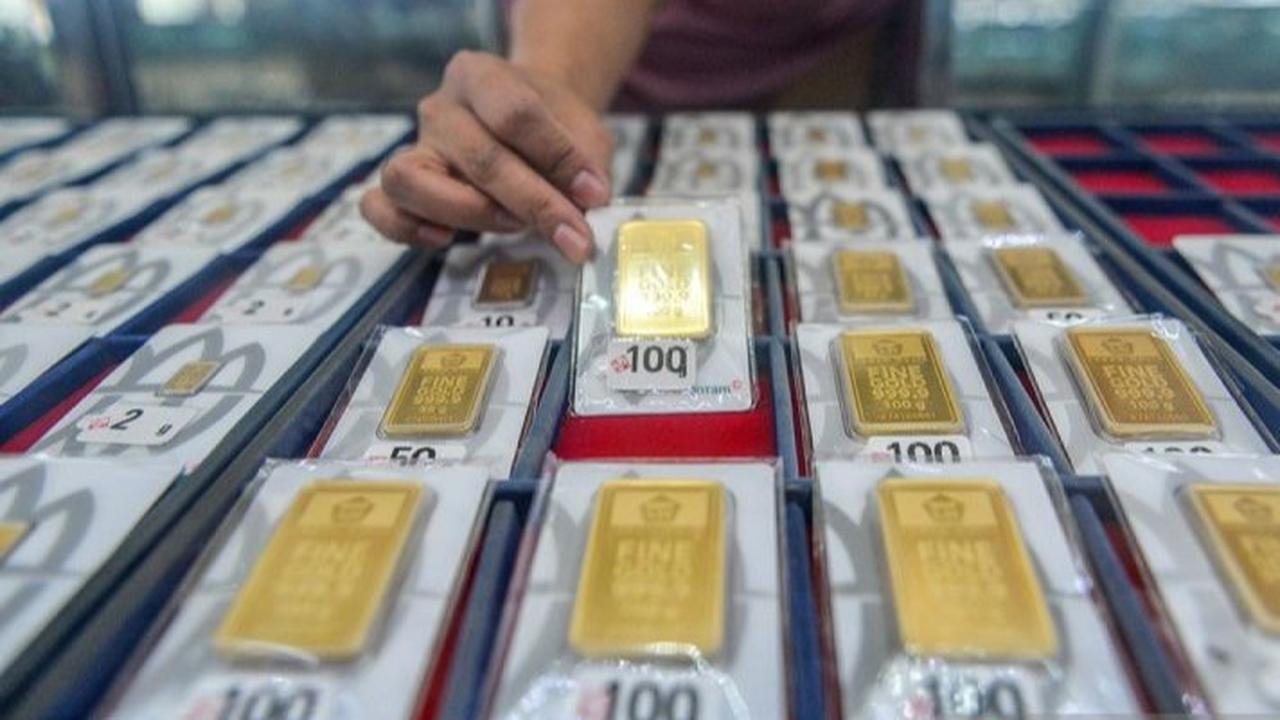 Harga Emas Dijual Pegadaian Kompak Merosot, Segram Tak Sampai Rp2 Juta Hari Ini
