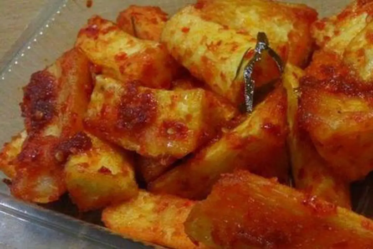 Singkong goreng balado./Copyright cookpad.com/dapur ibunara