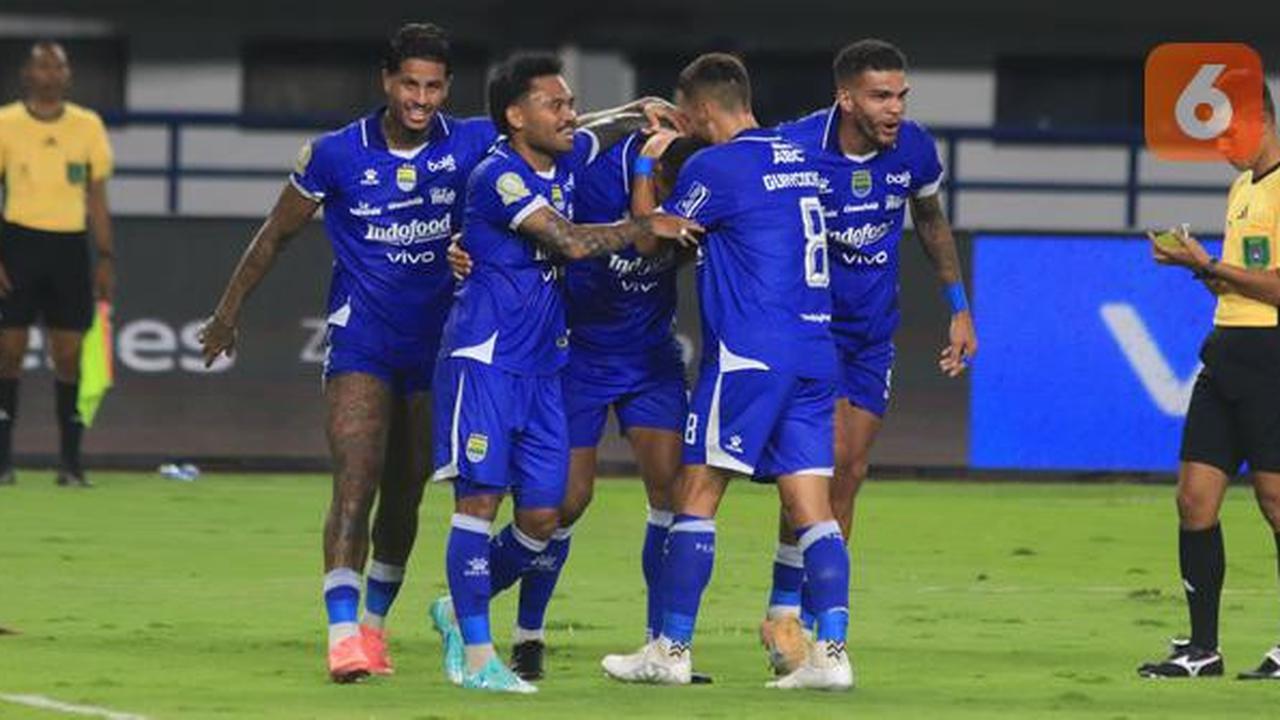 Persib Tak Kalah dalam 14 Laga Beruntun, Umuh Muchtar Ingatkan Pemain Jangan Anggap Enteng Lawan