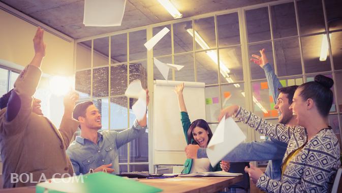 30 Kata Bijak Motivasi Kerja Suntikan Semangat Ragam Bola Com