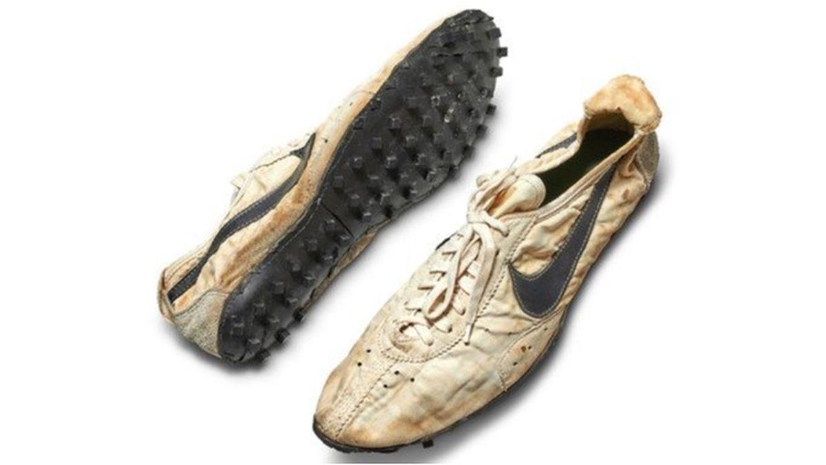 Nike ‘Moon Shoe’