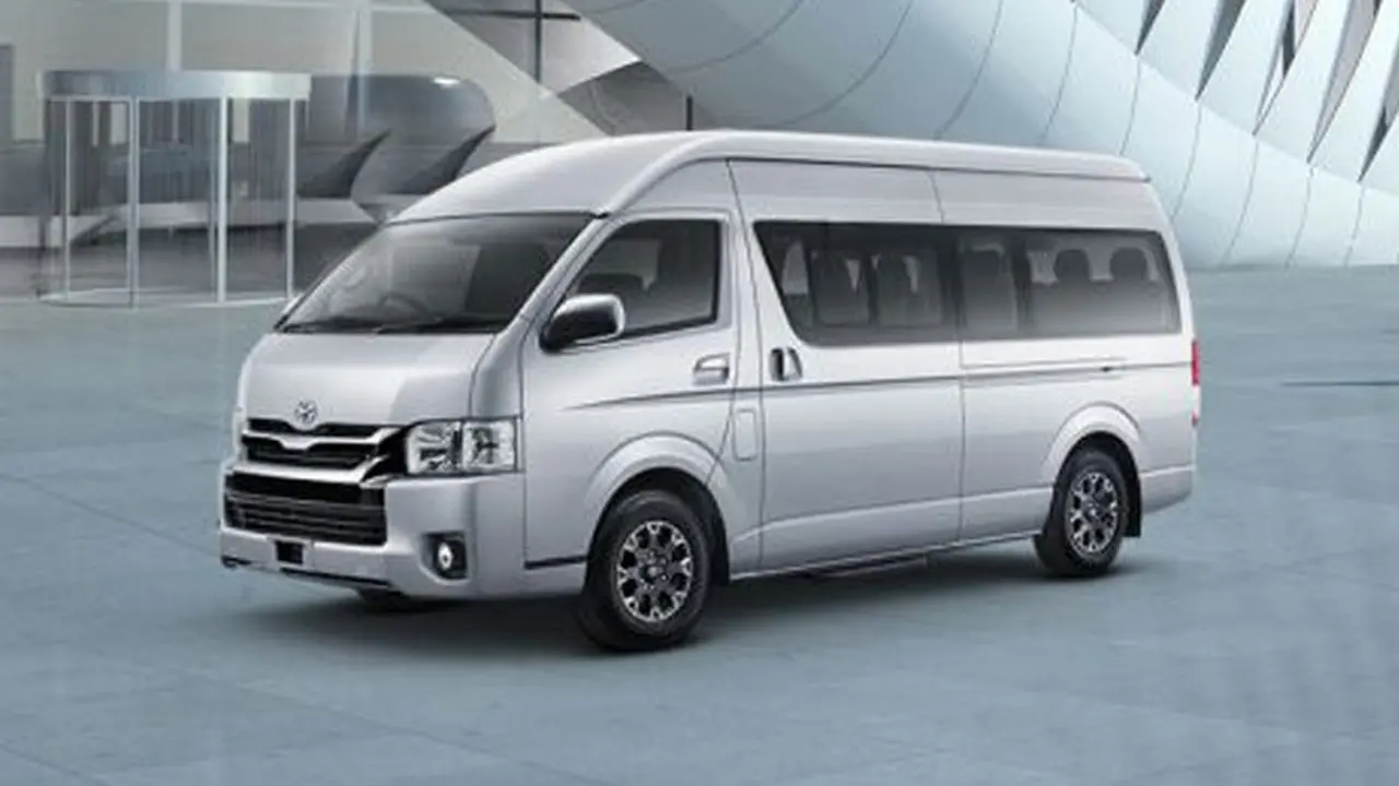 Pengusaha Rent Car Akui Konsumsi BBM Toyota Hiace Lebih Irit