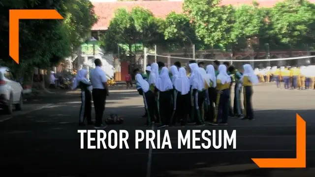 VIDEO: Teror Pria Mesum Karawang, Sejumlah Siswi Jadi Korban