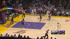 Berita video game recap NBA 2017-2018 antara Sacramento Kings melawan LA Lakers dengan skor 84-83.