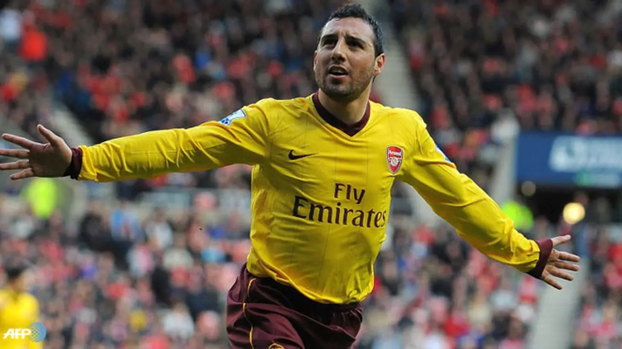santi-cazorla-130717c.jpg