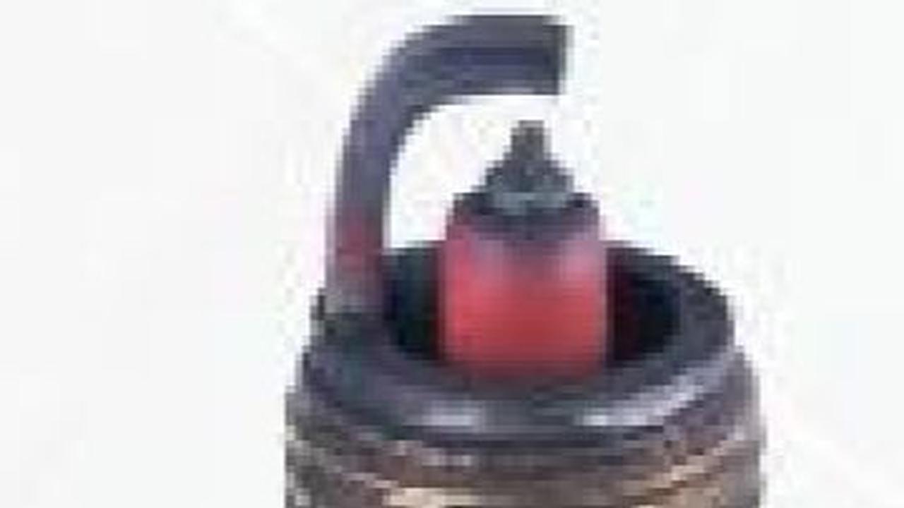 11. Terlihat kemerahan