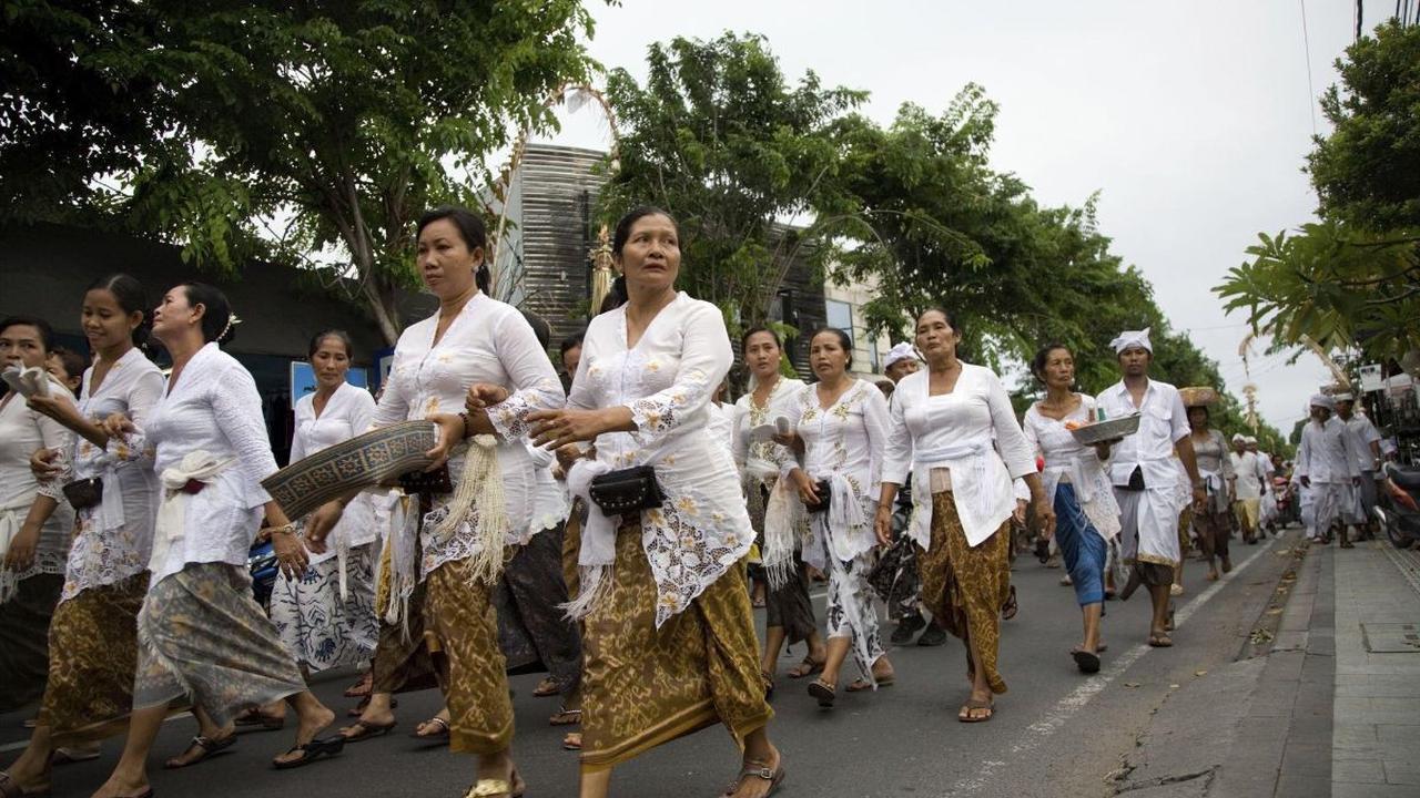 29. Selamat Hari Raya Galungan dan Kuningan 2023. Sehat dan damai selalu.