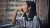 Overthinking sering dialami oleh semua orang baik pria ataupun wanita, anak muda ataupun orang dewasa (Photo by Unsplash.com/ 胡 卓亨)