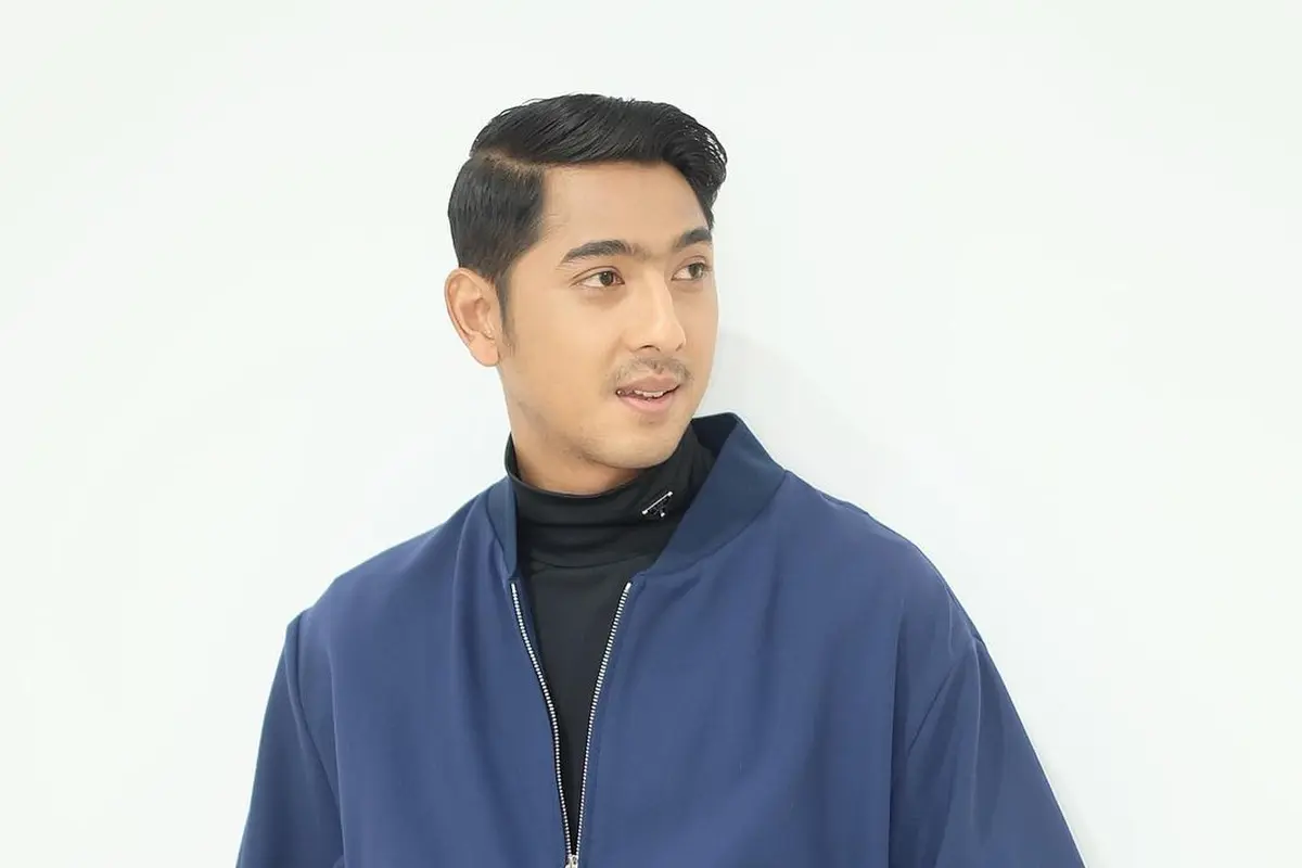 Arya Saloka. (Foto: Dok. Instagram terverifikasi @philipekarunia)