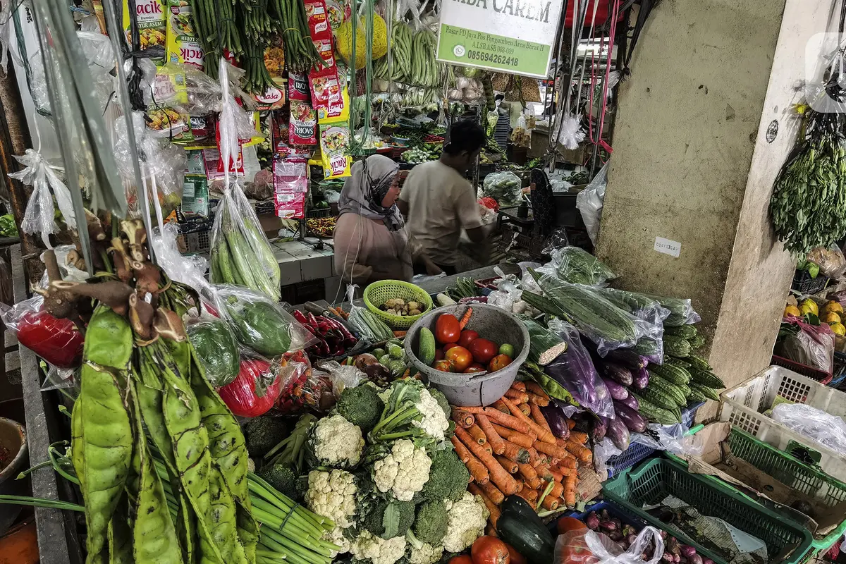 FOTO: Harga Kebutuhan Pokok Merangkak Naik