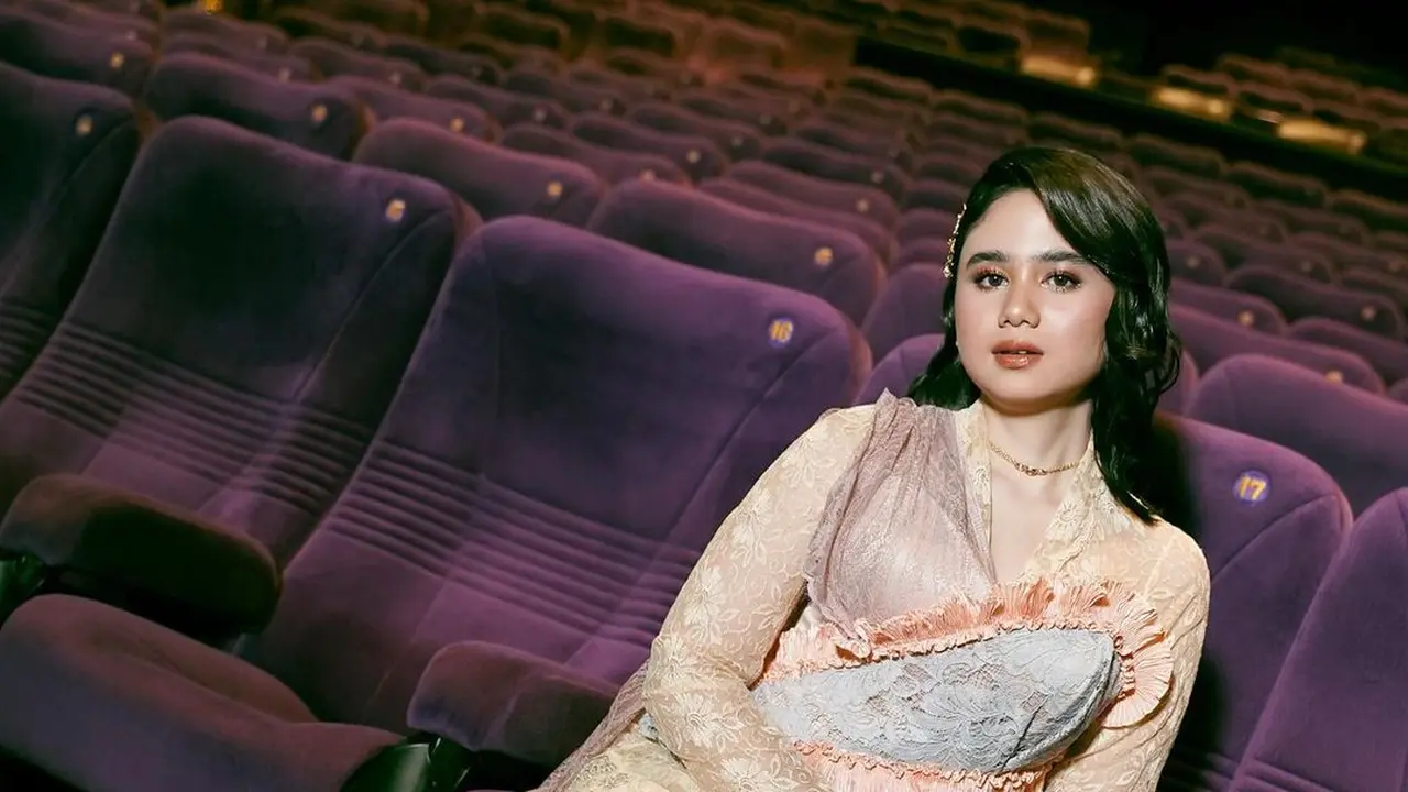 Gaya Artis di Gala Premiere KKN di Desa Penari Extended, Tissa Biani-Aulia Sarah Tampil Anggun Berkebaya