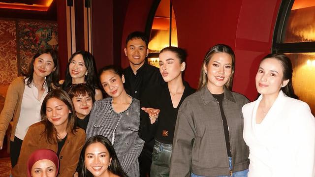 Momen Tasya Farasya Kumpul dengan Beauty Owner. (instagram/tasyafarasya)