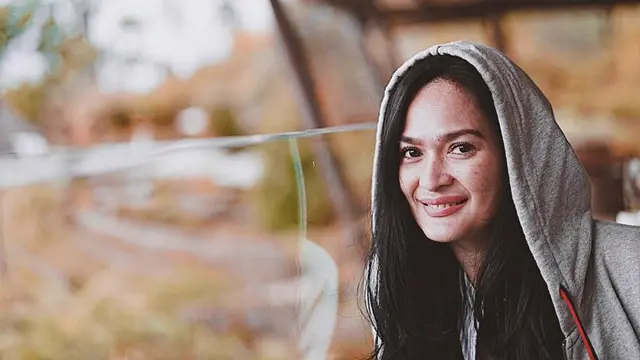 Donna Harun 52 tahun