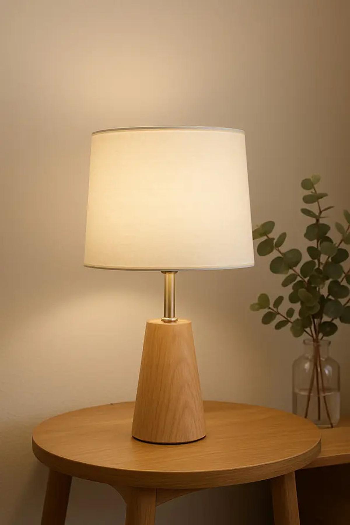 5 Model Lampu Ruang Tamu Minimalis Terbaru, Simple tapi Menarik