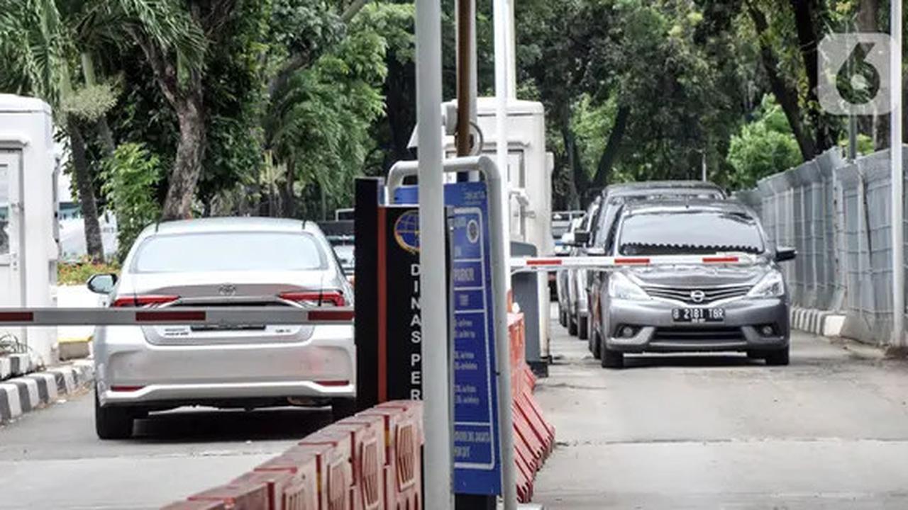 Juru Parkir Liar Marak di Kawasan Monas, Satpol PP: Lahan Tidak Mencukupi Sambut Euforia Masyarakat
