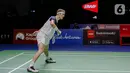 Pebulu tangkis tunggal putra Denmark Viktor Axelsen saat melawan pebulu tangkis tunggal putra China Zhao Jun Peng pada pertandingan final East Ventures Indonesia Open 2022 di Istora Senayan, Jakarta, Minggu (19/6/2022). Viktor Axelsen menjuarai tunggal putra East Ventures Indonesia Open 2022 usai mengalahkan Zhao Jun Peng dengan skor 21-9, 21-10. (Liputan6.com/Faizal Fanani)