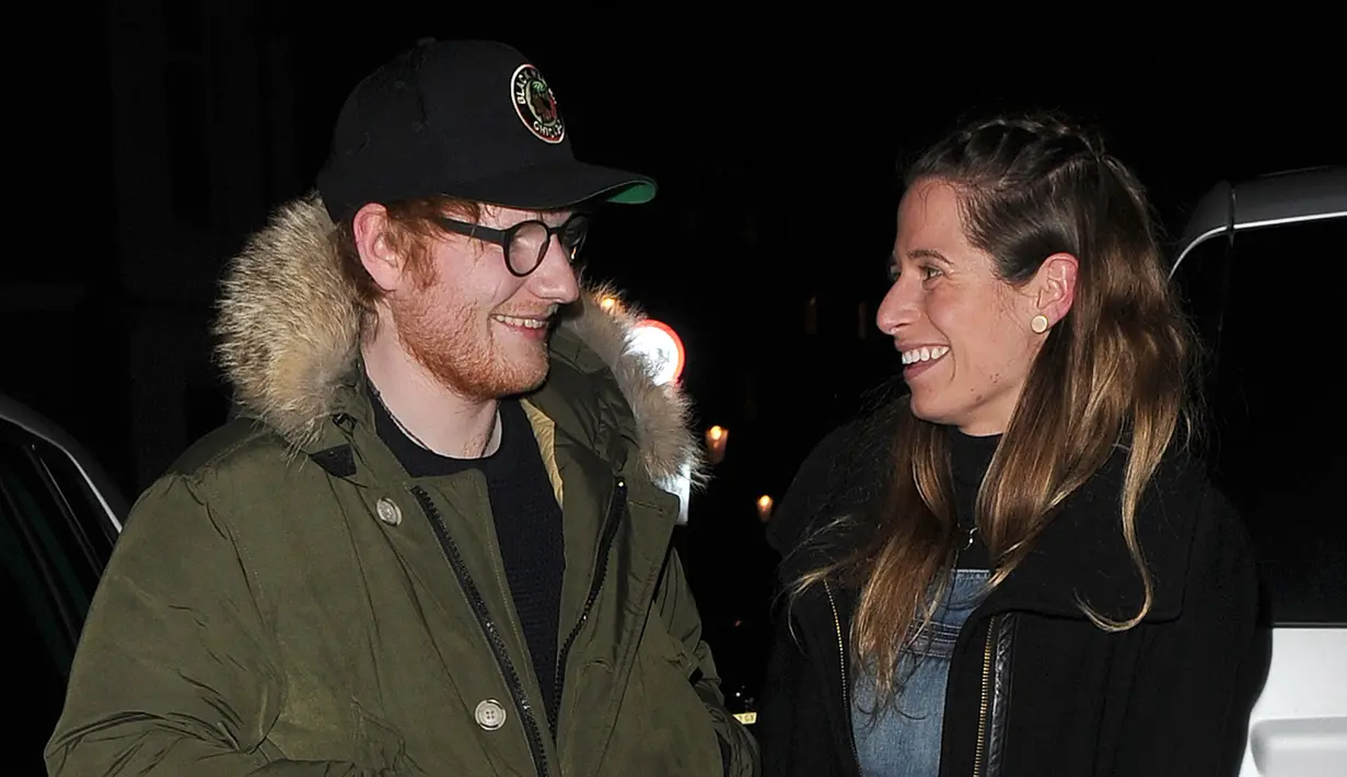 Namun Ed dan Cherry ingin merahasiakan berita tersebut dari awak media sebelum mereka merayakannya secara private. (cosmopolitan.fr)