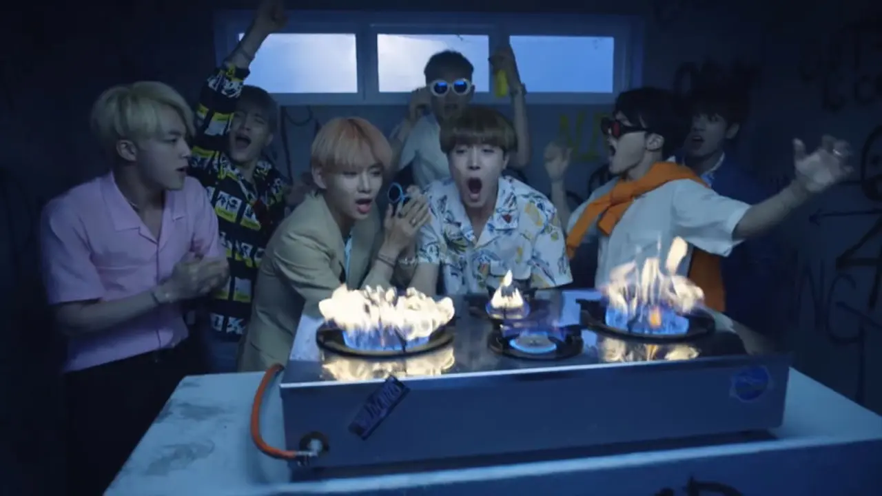Keren, Bocah-bocah Ini Parodikan Lagu BTS Fire Versi Puasa Ramadan