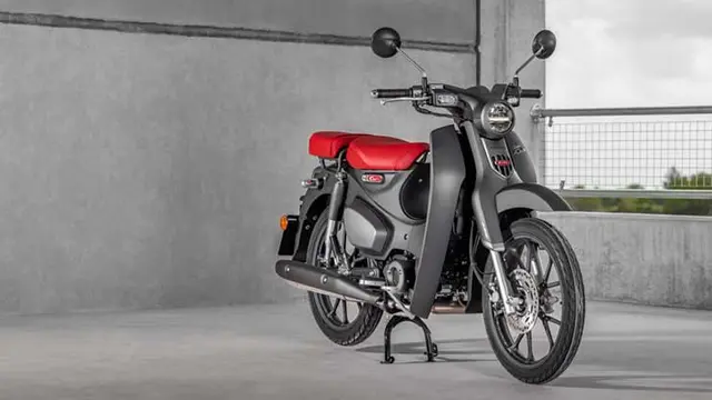 Honda Super Cub C125 juga dibekali dengan fitur baru