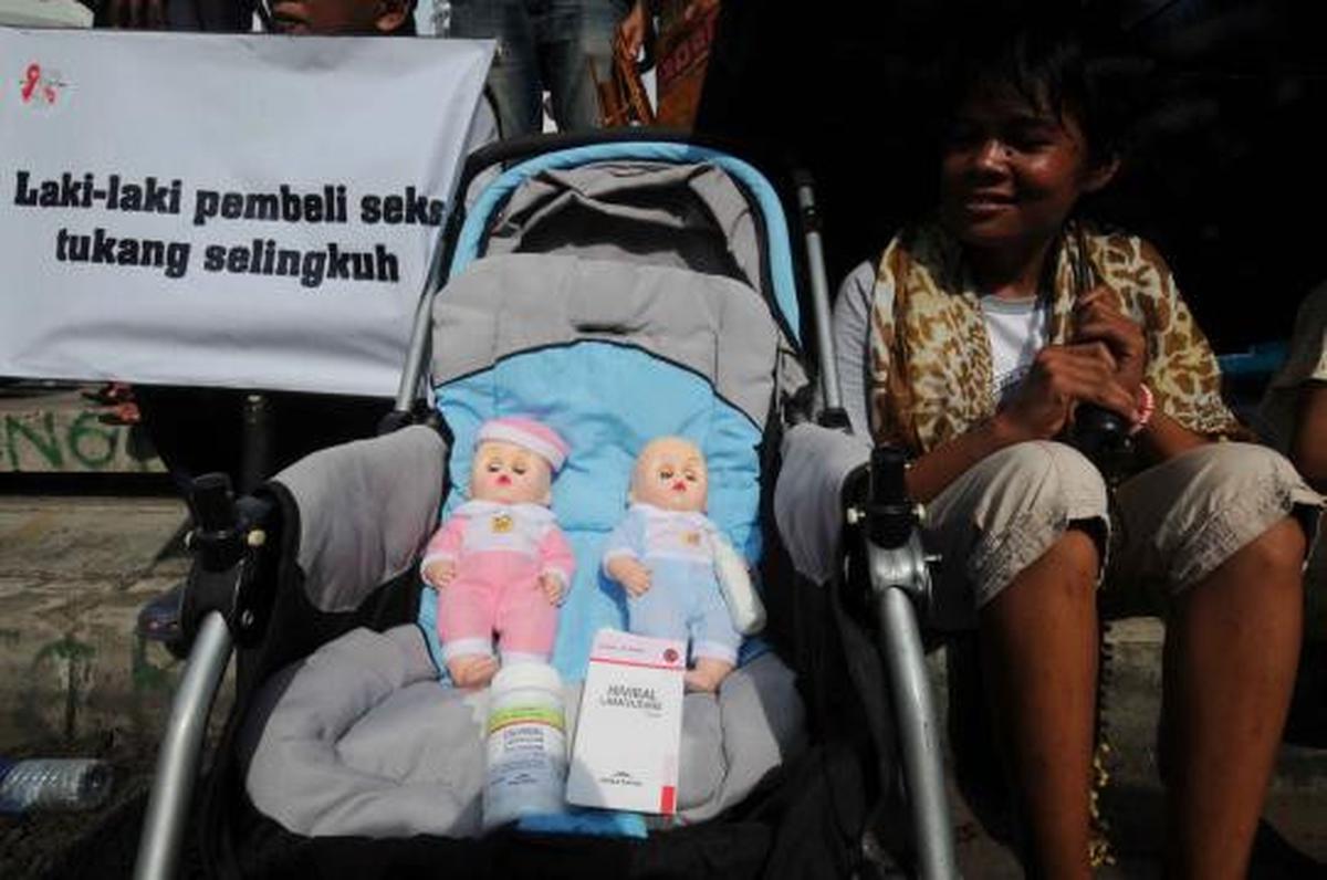 Peringati HIV/Aids se-dunia, ratusan aktivis padati Bundaran HI