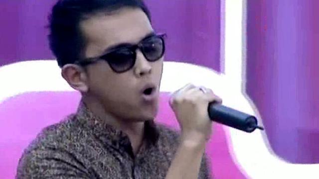 Lyla  membawakan lagu Kamu Cantik Kamu Baik dalam acara Inbox SCTV (14/05/2014)